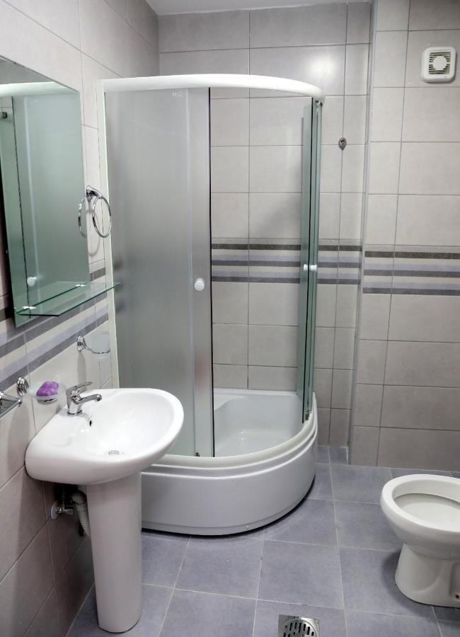 Apartman Frida Apartment Niksic Luaran gambar