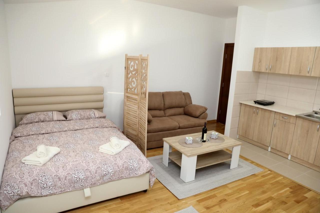 Apartman Frida Apartment Niksic Luaran gambar